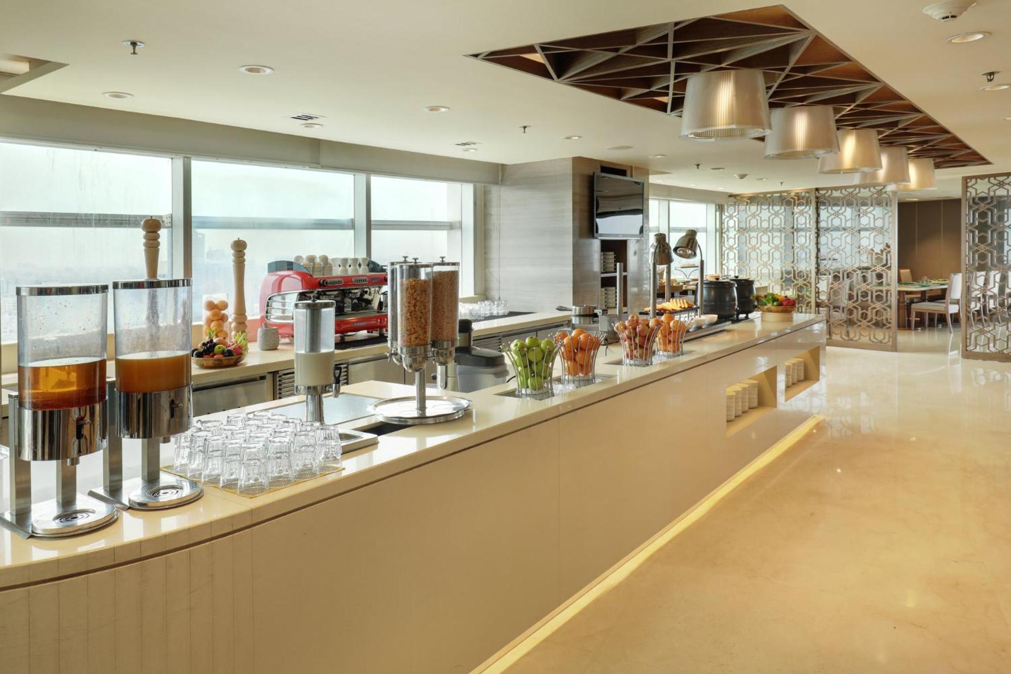 Crowne Plaza Dhaka Gulshan By Ihg Екстериор снимка