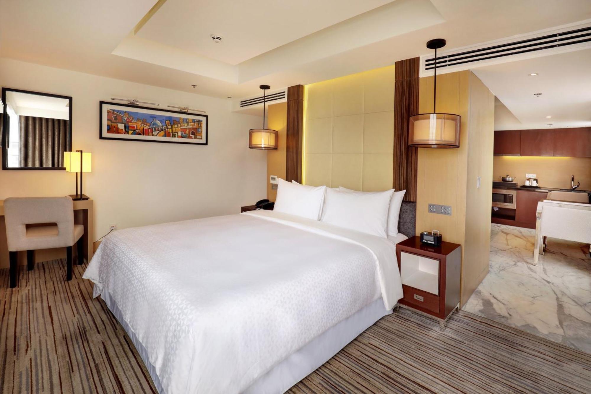 Crowne Plaza Dhaka Gulshan By Ihg Екстериор снимка