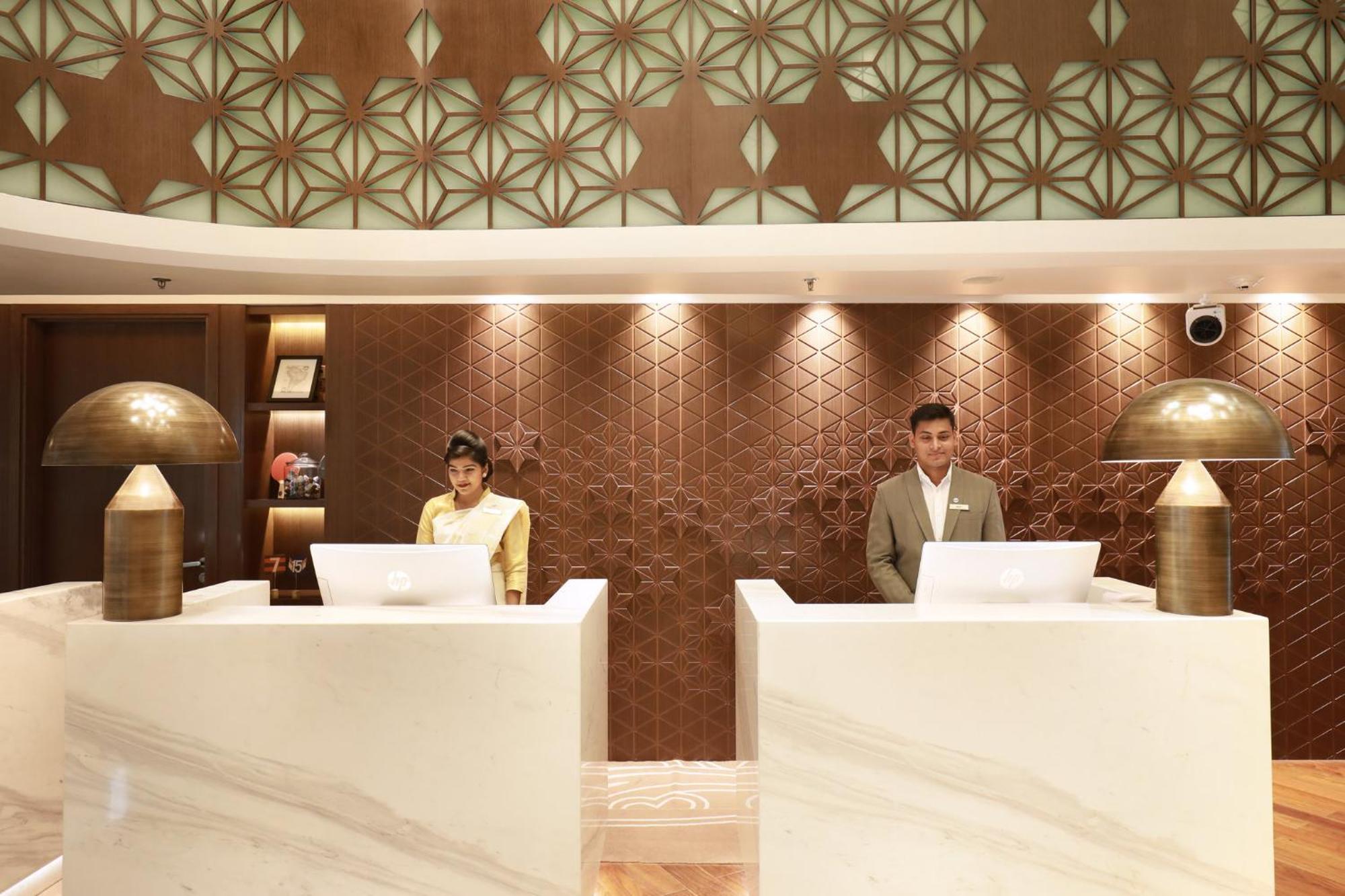 Crowne Plaza Dhaka Gulshan By Ihg Екстериор снимка