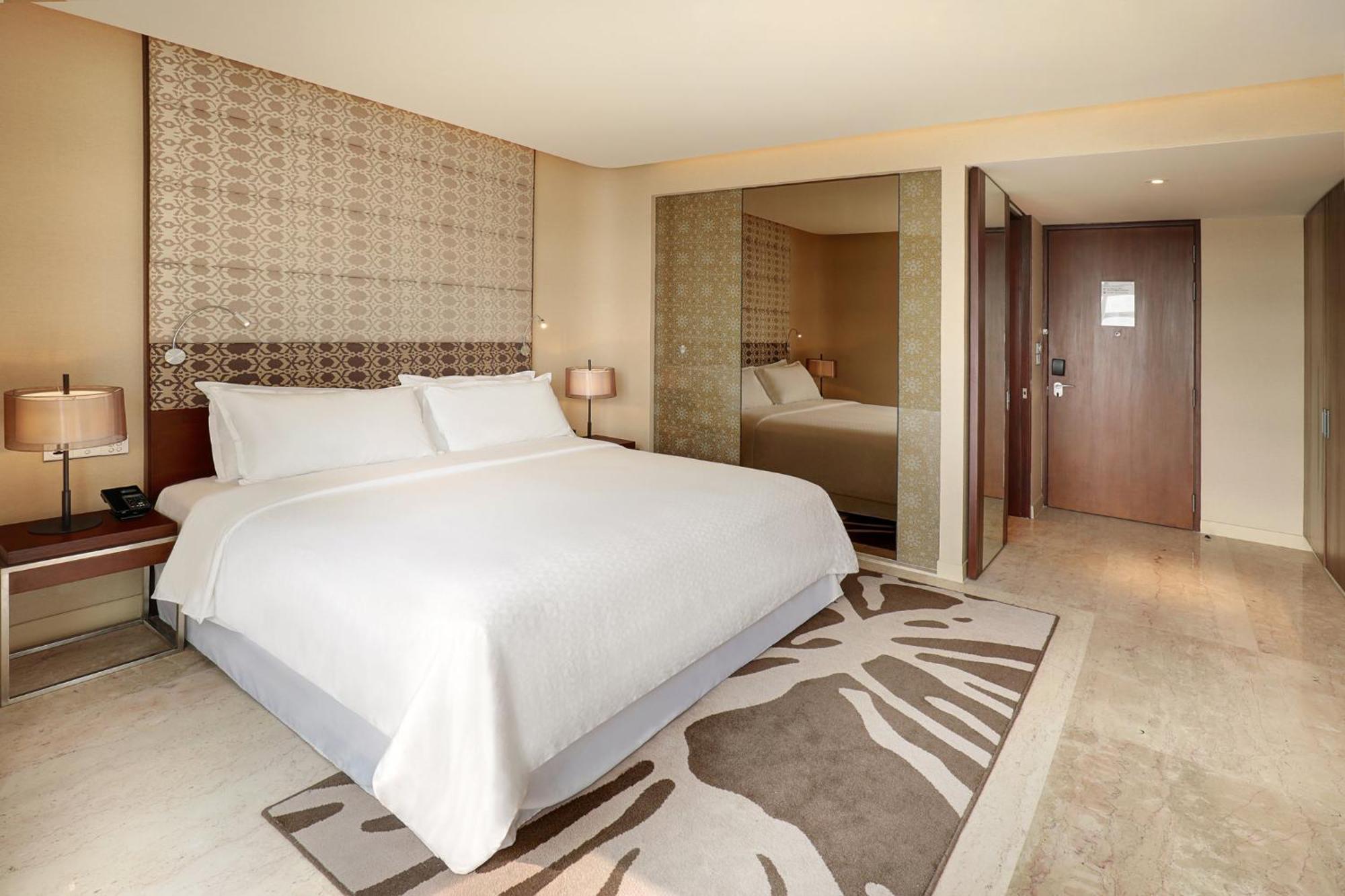 Crowne Plaza Dhaka Gulshan By Ihg Екстериор снимка